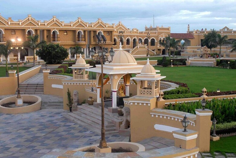 Hotel Heritage Khirasara Palace