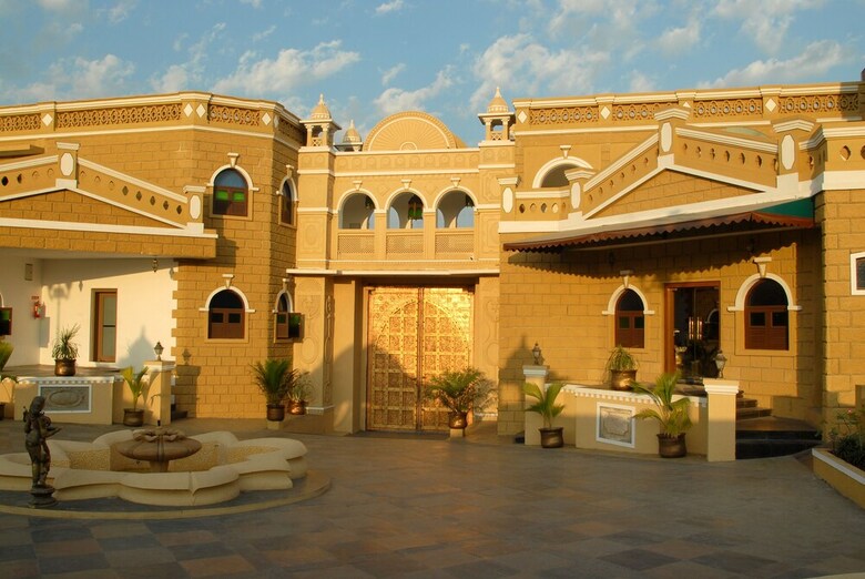 Hotel Heritage Khirasara Palace