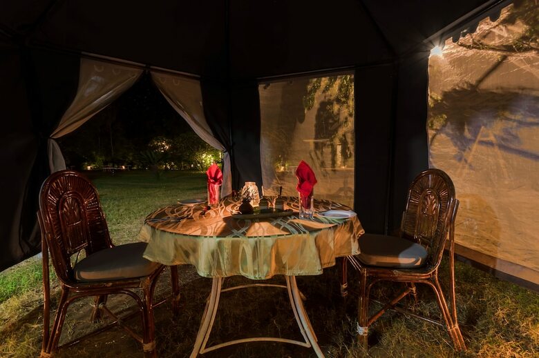 Hotel Pench Jungle Camp