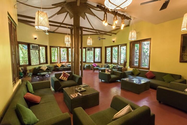 Hotel Pench Jungle Camp