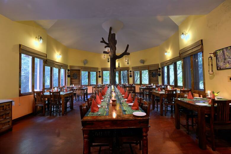 Hotel Pench Jungle Camp