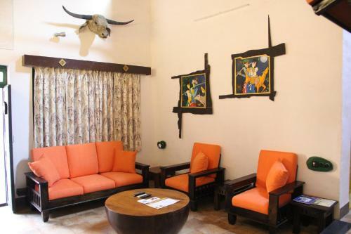 Hotel Tathastu Resort