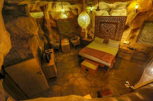 Hotel Tathastu Resort