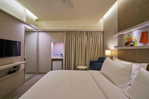Hotel Atharv