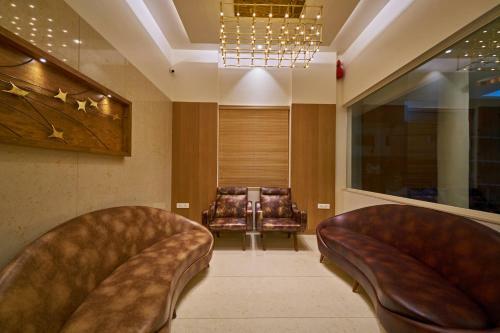 Hotel Atharv