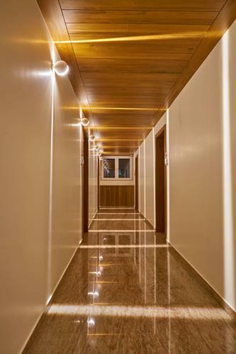 Hotel Atharv