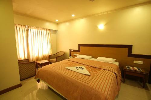 Hotel Kohinoor Square