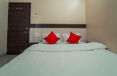 Hotel Aashish Deluxe