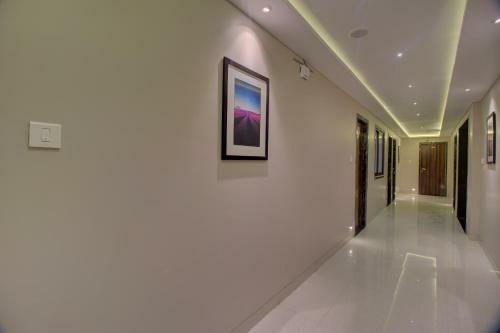 Hotel Omkar Residency