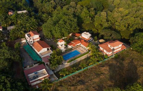 Hotel Paradise Villas & Resort