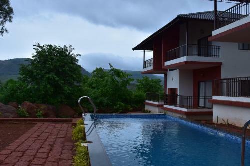 Hotel Forest Escapes Koyna