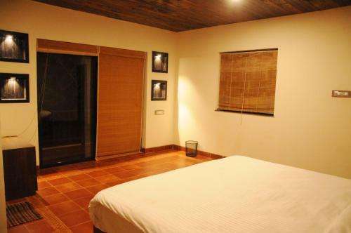 Hotel Forest Escapes Koyna