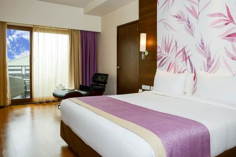 Hotel Purple Palms Resort & Spa