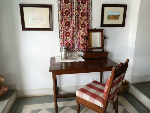 Hotel Ahilya Fort