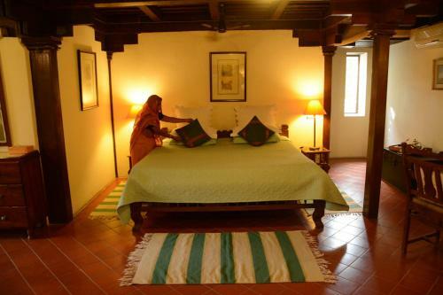 Hotel Ahilya Fort