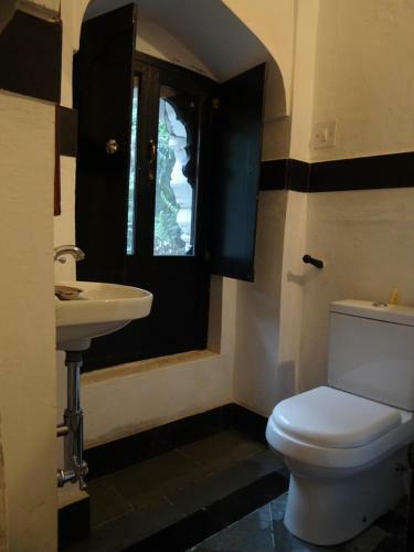 Labboo'z Caf� And Lodge