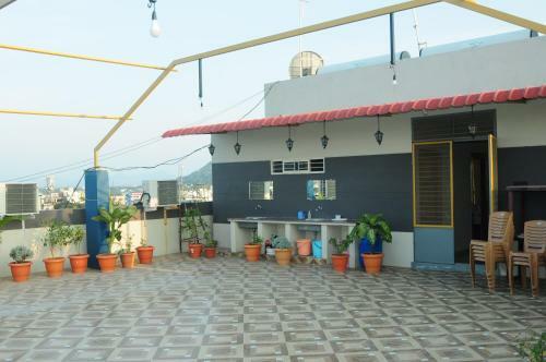 Hotel Zam Zam Residency