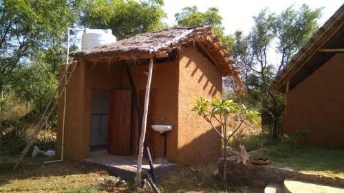 Bikamp Aravallis Camp Resort, Sariska