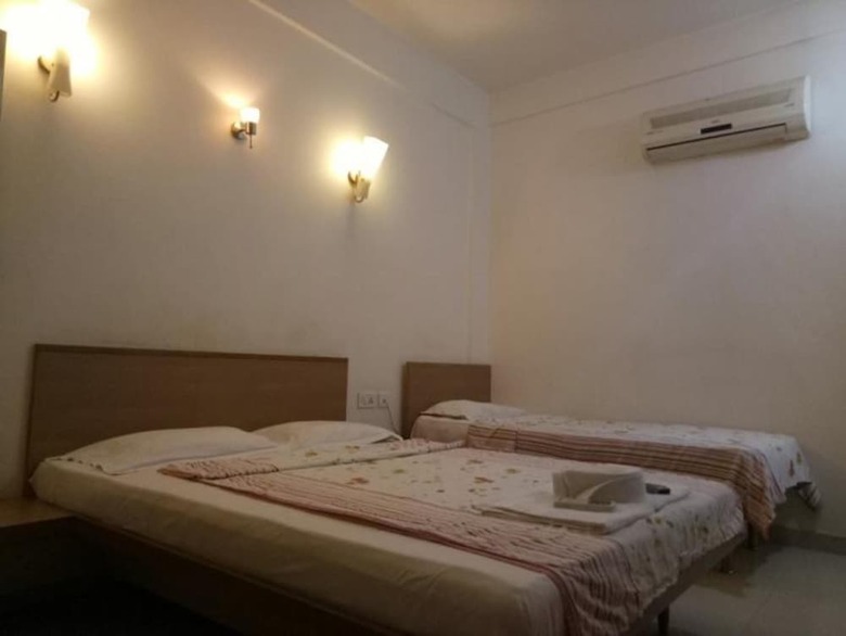 Hotel Surbhi