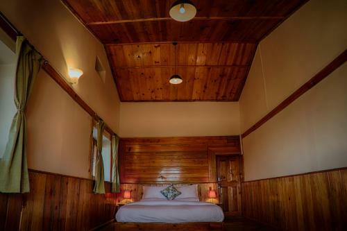 Bed & Breakfast Enchanted Hills
