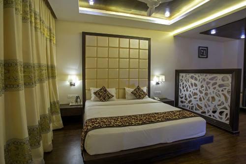 Hotel Ravi Residency