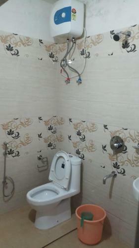 Pradhan Hotel
