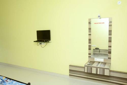 Hostal Shreyas Guest House - Tatkare Villa