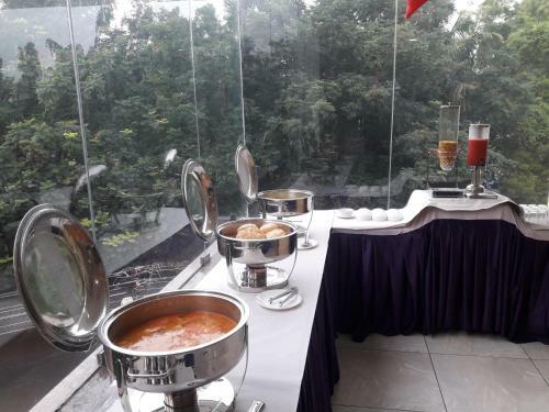 Hotel Lance International