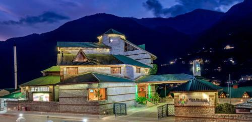 Hotel Club Mahindra White Meadows Manali