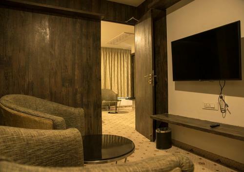 Regenta Central Hotel & Convention Centre Nagpur