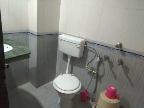 Hotel Jk Rooms 111 Nr. St Stand - Ganeshpeth