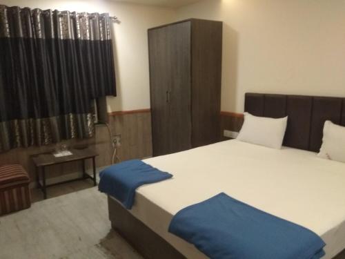 Hotel Jk Rooms 111 Nr. St Stand - Ganeshpeth