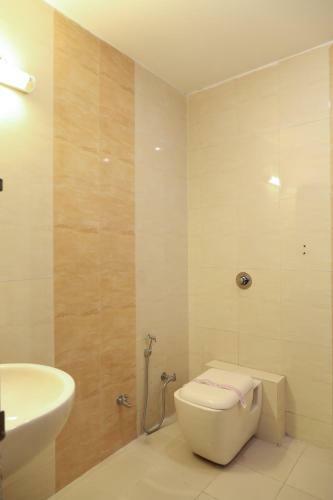 Hotel Oyo Flagship 14469 Darshan Tower Gitanjali