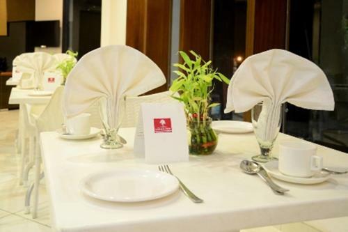 Hotel Crimson Park Shripriya-nathdwara