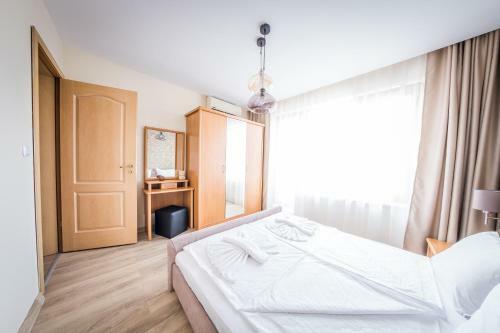 Messambria Fort Noks Beach Apartments