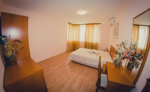 Messambria Fort Noks Beach Apartments