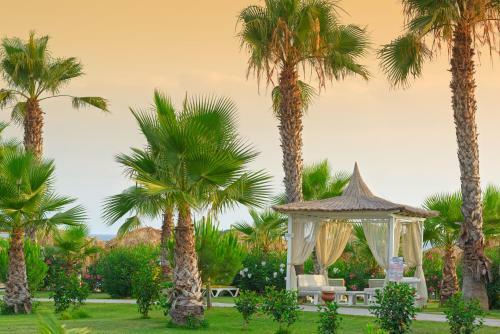 Hotel Justiniano Club Park Conti