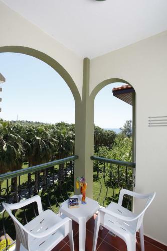 Gardenia Beach Hotel