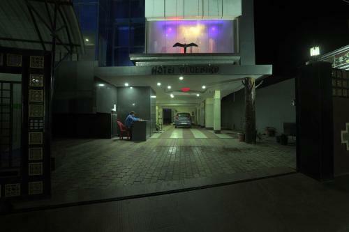 Hotel Blue Bird