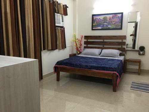 The Raveesh Service Apartment