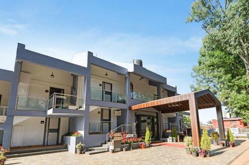 Hotel Cloud Mist