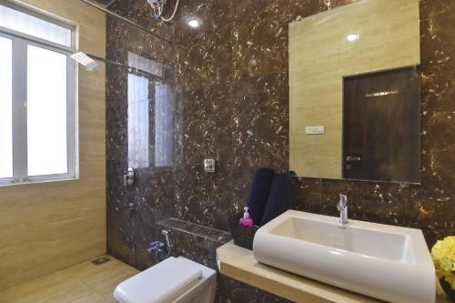 Eko Stay (gold)- Zen Villa