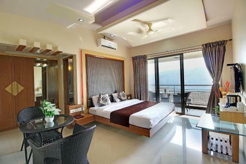Hotel Valley Nest