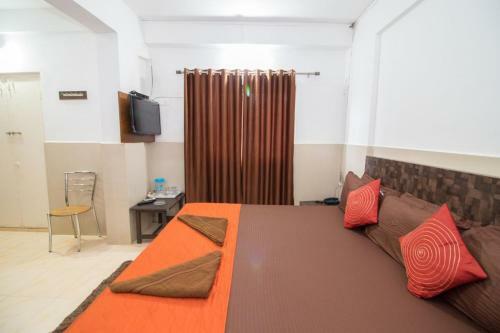 Hotel Travellers Inn
