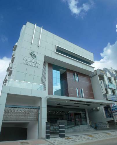Hotel Saradha Grande