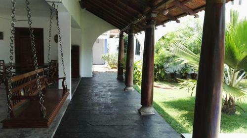 Hostal Villa Anna Pondy