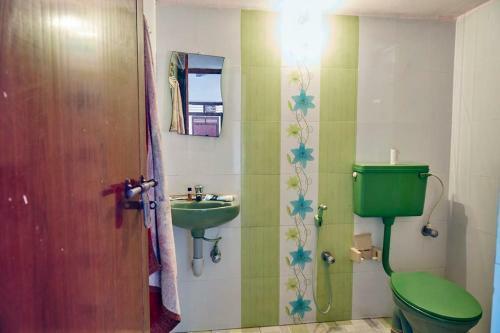Abella Lakeview Homestay
