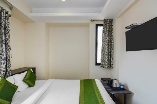 Hotel Treebo Trip Mahalaxmi Executive