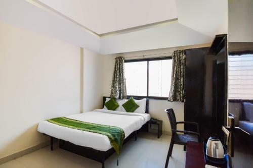 Hotel Treebo Trip Mahalaxmi Executive