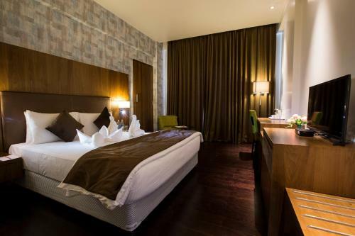 Kyriad Hotel Chinchwad